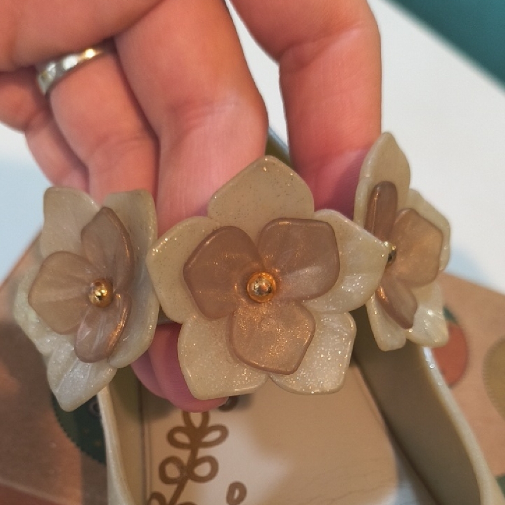 Mini Melissa Shimmery Tan Flower Shoes - Picture 6 of 6
